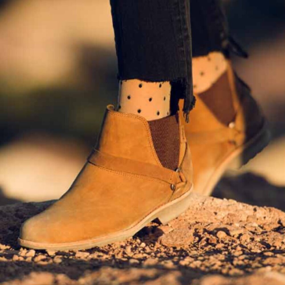 Teva Women's DE LA Vina Dos Chelsea Boot